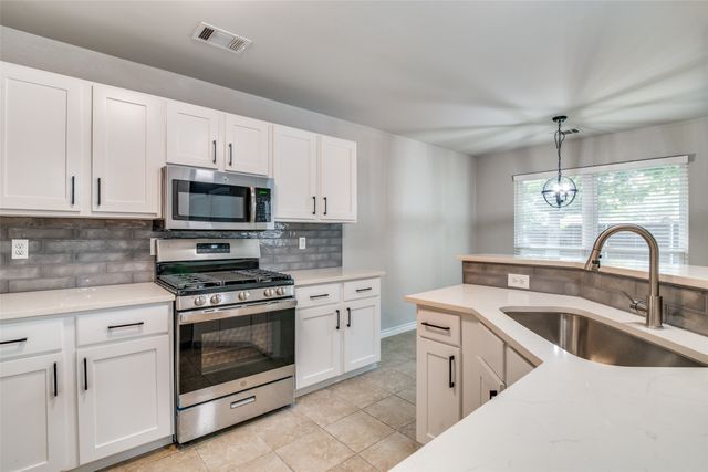 7301 Dartmouth Drive, Rowlett, TX 75089