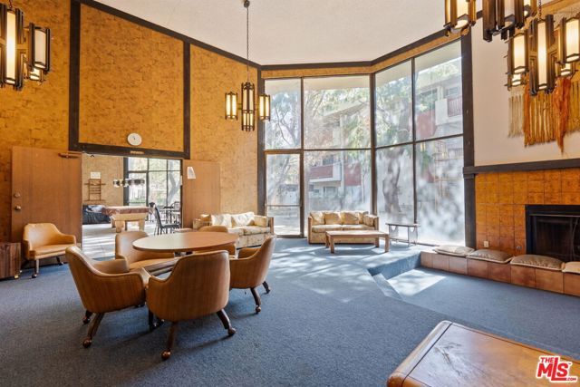 20234 Cantara Street 130, Winnetka (los Angeles), CA 91306