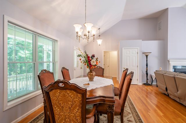 120 Camp Sargent Road, Merrimack, NH 03054