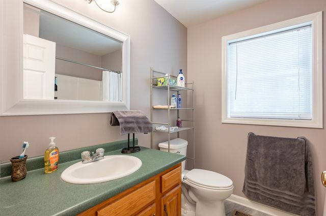 120 Camp Sargent Road, Merrimack, NH 03054