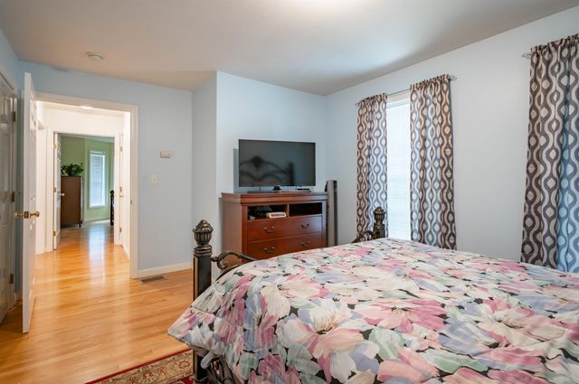 120 Camp Sargent Road, Merrimack, NH 03054