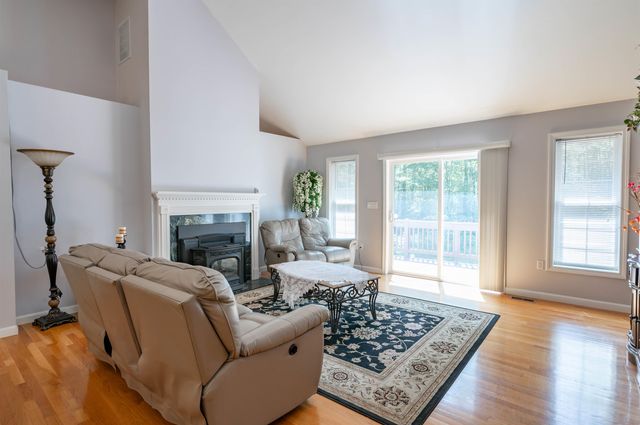 120 Camp Sargent Road, Merrimack, NH 03054