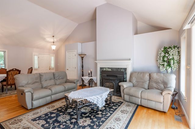 120 Camp Sargent Road, Merrimack, NH 03054