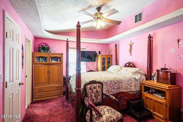 560 Fray Olguin Court, Socorro, TX 79927