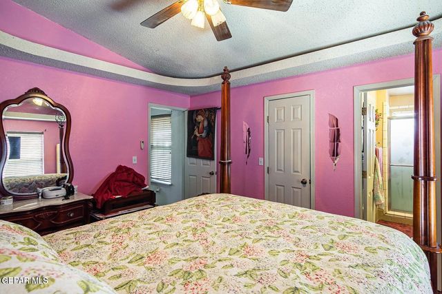 560 Fray Olguin Court, Socorro, TX 79927