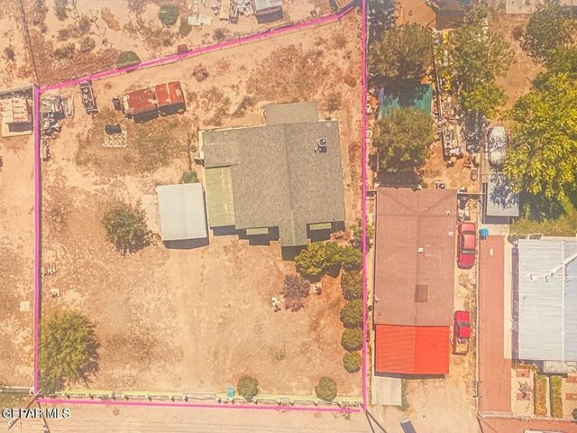 560 Fray Olguin Court, Socorro, TX 79927