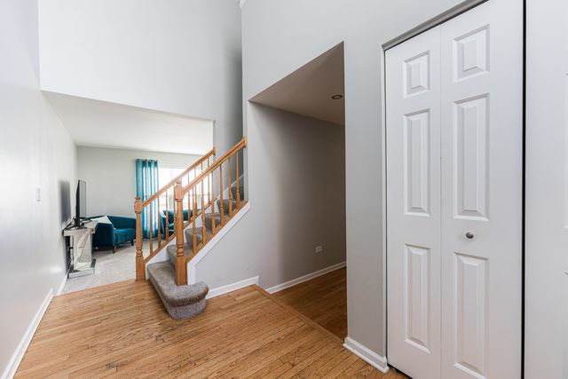 45 Aegina Court, Tinley Park, IL 60477