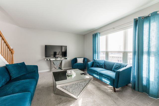 45 Aegina Court, Tinley Park, IL 60477