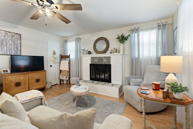 2015 Highway 70, W, Dickson, TN 37055