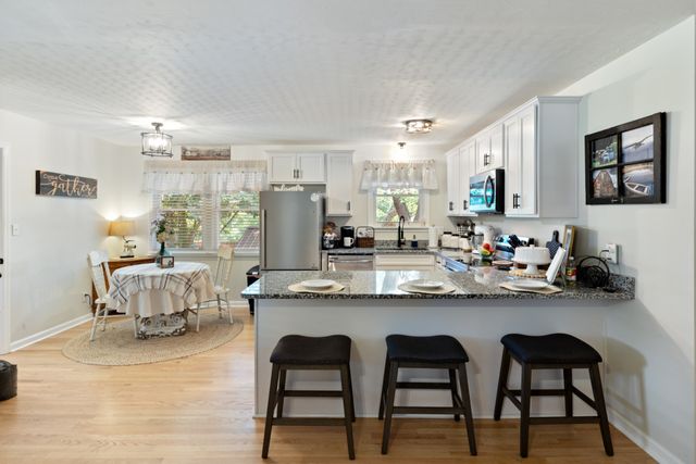 2015 Highway 70, W, Dickson, TN 37055