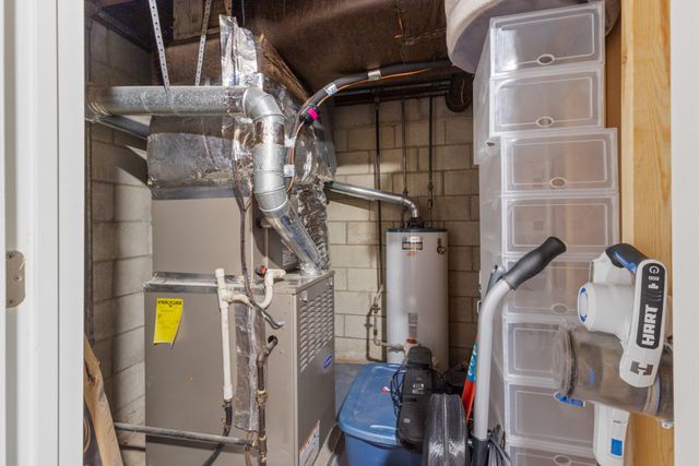 2015 Highway 70, W, Dickson, TN 37055