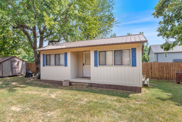 2015 Highway 70, W, Dickson, TN 37055