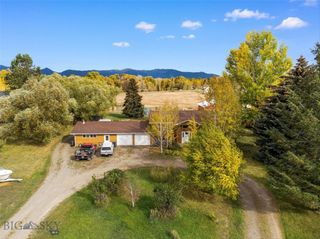 1575 Stagecoach Trail, Manhattan, MT 59741