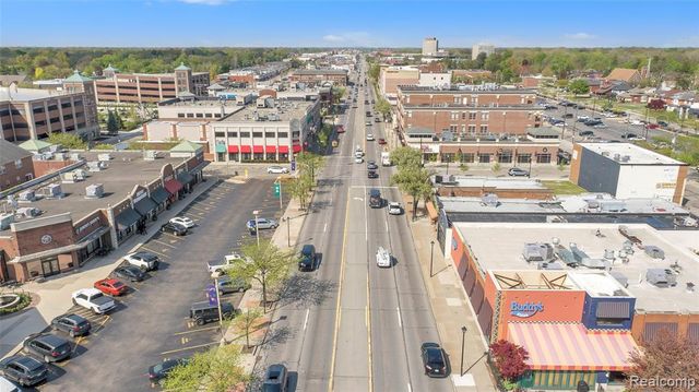 22195 W Village Drive, Dearborn, MI 48124