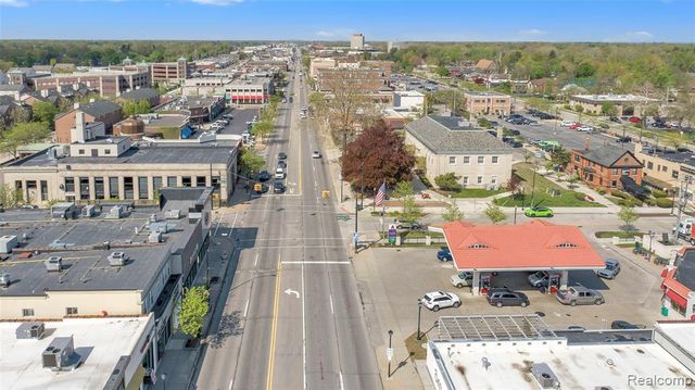 22195 W Village Drive, Dearborn, MI 48124