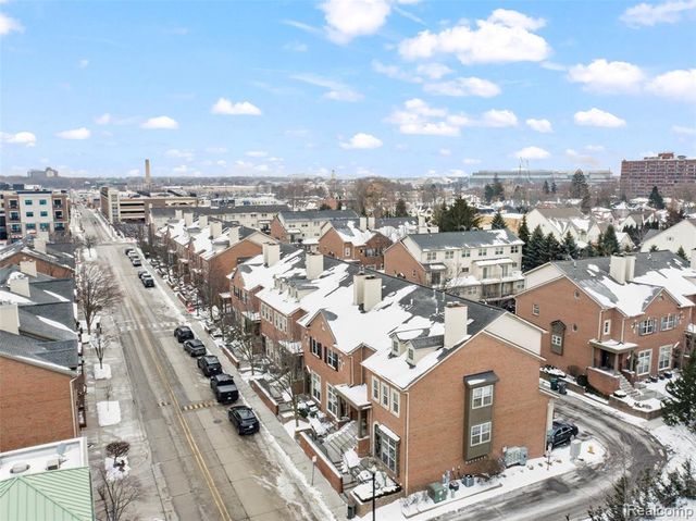 22195 W Village Drive, Dearborn, MI 48124