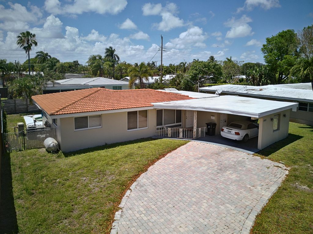 5821 NE 22nd Avenue, Fort Lauderdale, FL 33308