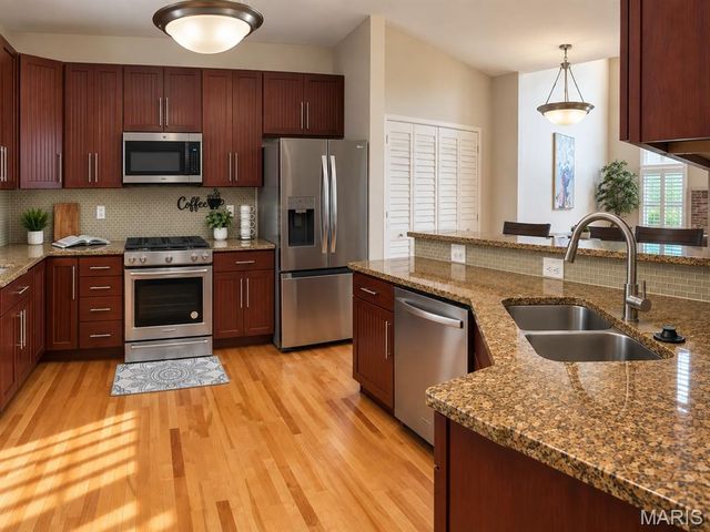 3105 Wheeling Drive, St Charles, MO 63301