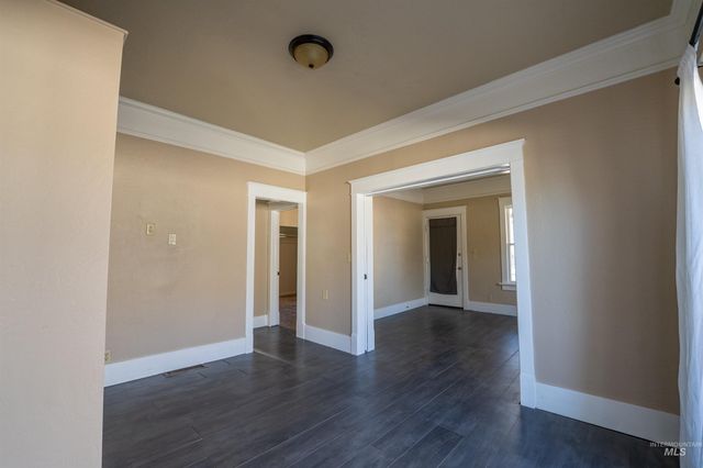 820 11th Ave South, Nampa, ID 83651