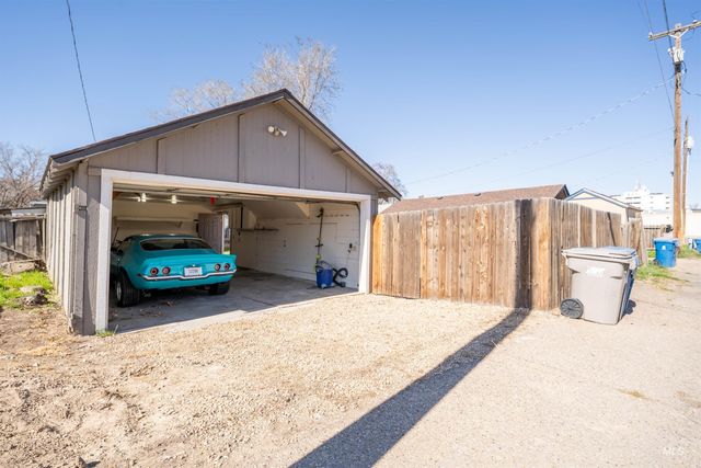 820 11th Ave South, Nampa, ID 83651