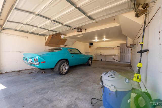 820 11th Ave South, Nampa, ID 83651