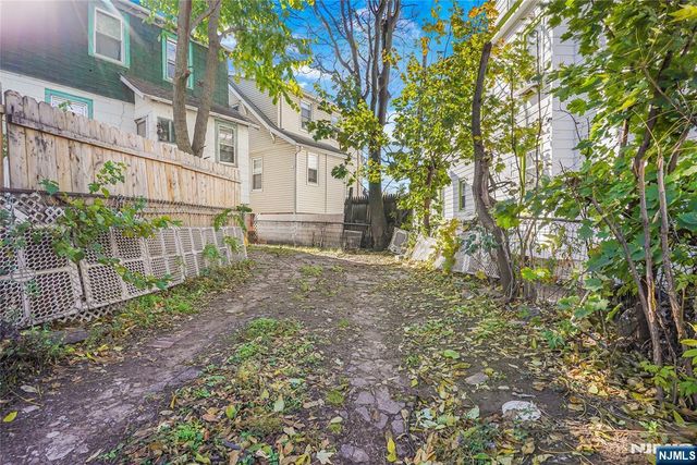 45 Dey Street, Paterson, NJ 07503