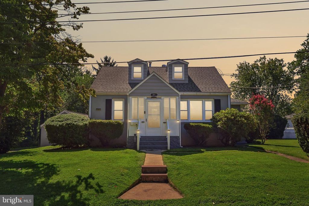 21 IDA AVE, MORRISVILLE, PA 19067 — exterior