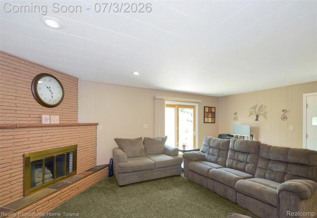 4721 Parent Avenue, Warren, MI 48092