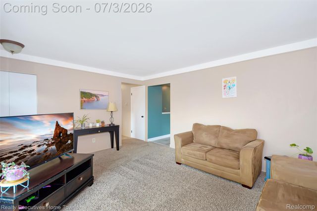 4721 Parent Avenue, Warren, MI 48092