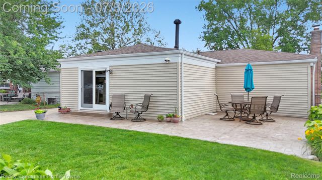 4721 Parent Avenue, Warren, MI 48092