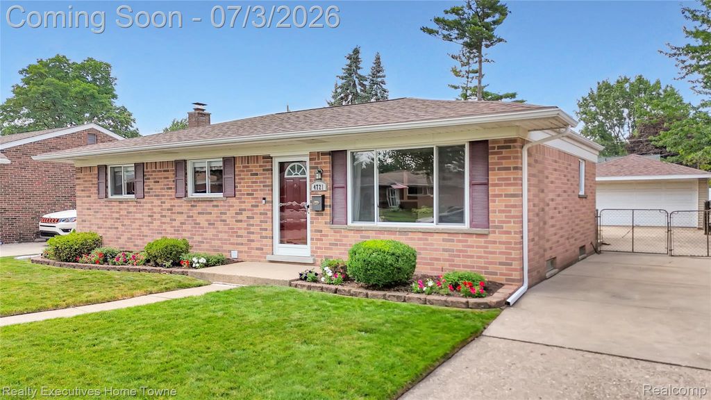 4721 Parent Avenue, Warren, MI 48092