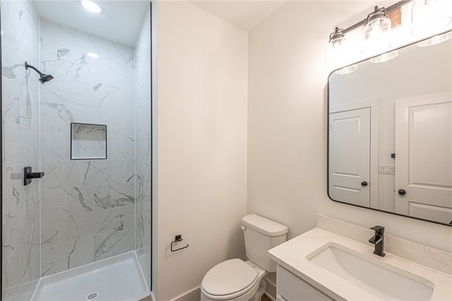 3172 W Salida Lane, Fayetteville, AR 72704