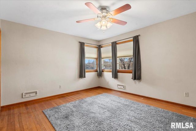 2732 S Welch Avenue, Springfield, IL 62704