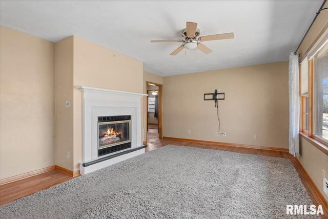 2732 S Welch Avenue, Springfield, IL 62704