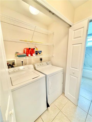 517 Robin Hood CIR 101, Naples, FL 34104
