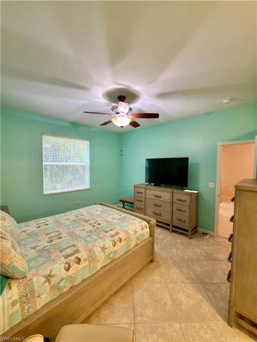 517 Robin Hood CIR 101, Naples, FL 34104