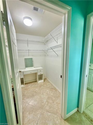517 Robin Hood CIR 101, Naples, FL 34104
