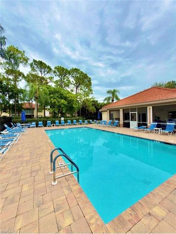 517 Robin Hood CIR 101, Naples, FL 34104