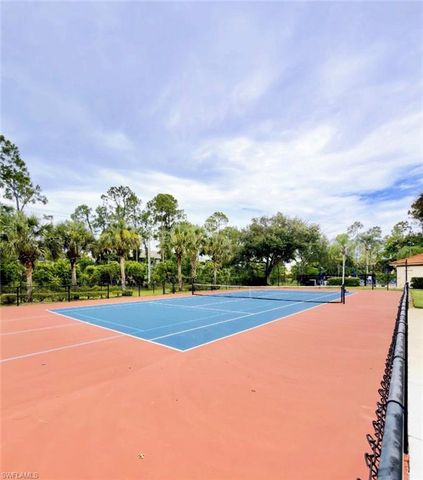 517 Robin Hood CIR 101, Naples, FL 34104