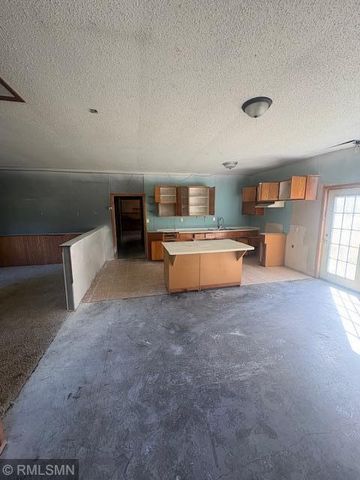 2135 330th Avenue, Peace Twp, MN 55051