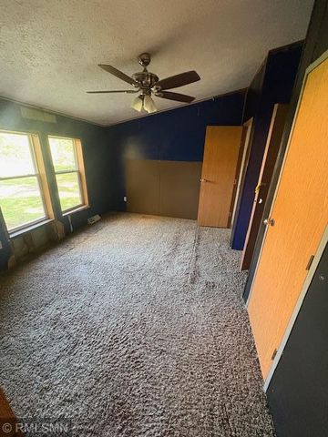 2135 330th Avenue, Peace Twp, MN 55051