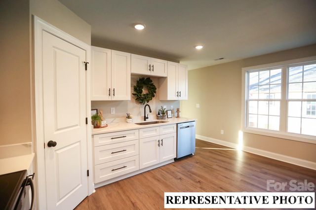 2673 Brady Avenue, Kannapolis, NC 28083