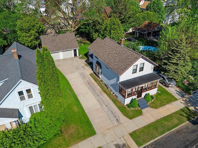 1120 S 23rd STREET, Manitowoc, WI 54220