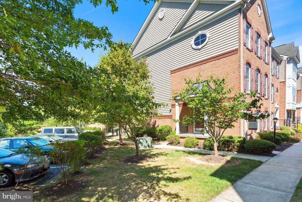 8739 BLAZING BROOK WAY #49, Elkridge, MD 21075