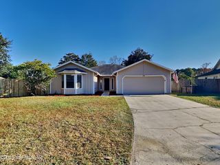 7058 STAR RUSH Drive, Jacksonville, FL 32244