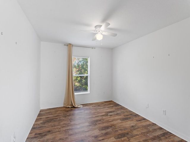 2436 42nd Place, Vero Beach, FL 32967