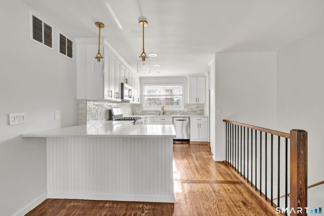 245 Unquowa Road 2, Fairfield, CT 06824