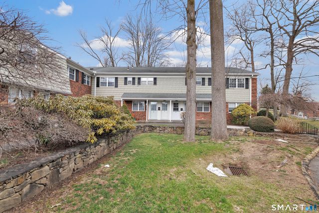 245 Unquowa Road 2, Fairfield, CT 06824