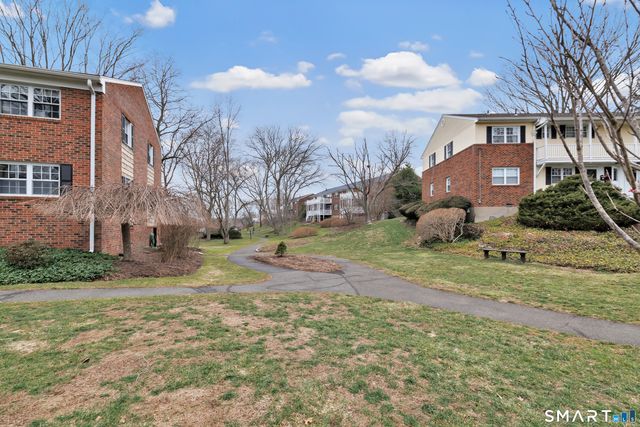 245 Unquowa Road 2, Fairfield, CT 06824