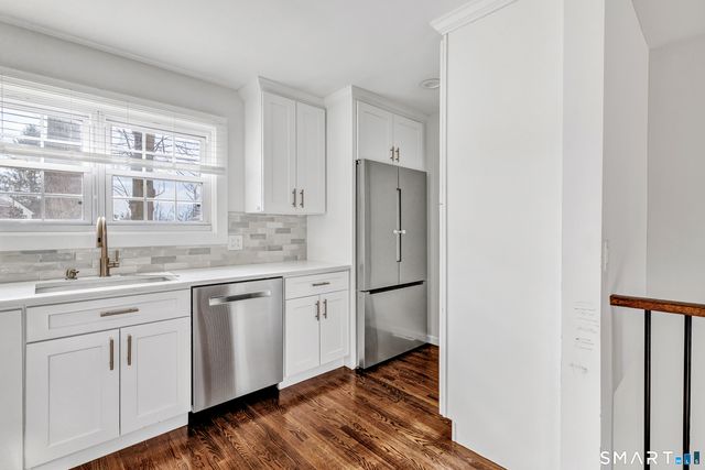 245 Unquowa Road 2, Fairfield, CT 06824